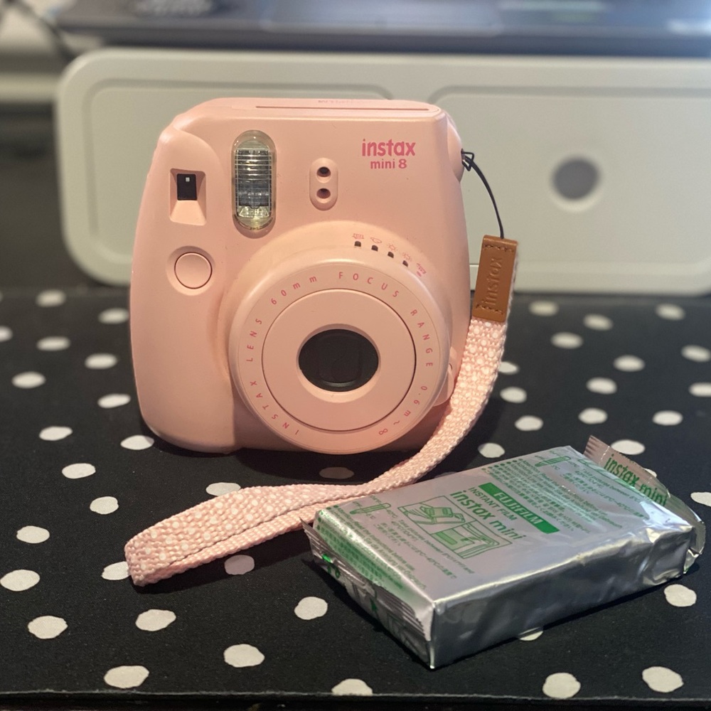 Fujifilm Instax Mini 8 Camera BNWOB